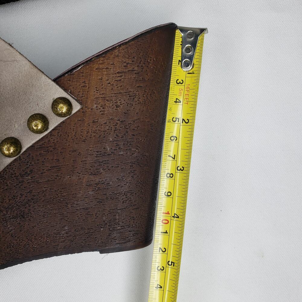 Charles David Recchia Taupe Leather Studded Wedge Platform Mules Size 37 US 6.5 - Picture 13 of 14